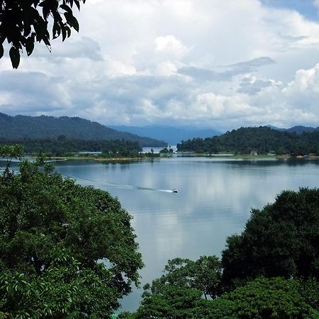 Rayyaz Inn Kuala Terengganu Luaran gambar